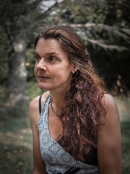 Pascale Karlin Portrait farbig Pascale Karlin Portrait farbig